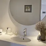 Elegant Seaside Villa, Great Views, Infinity Pool, Lia, Mykonos Kalafati