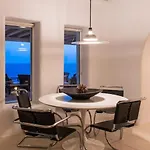 Elegant Seaside Villa, Great Views, Infinity Pool, Lia, Mykonos Kalafati
