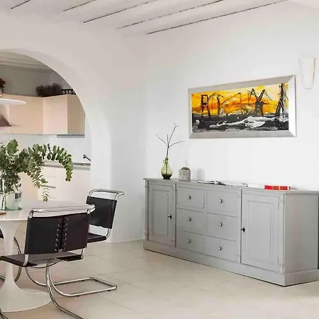 Elegant Seaside Villa, Great Views, Infinity Pool, Lia, Mykonos Villa Kalafatis