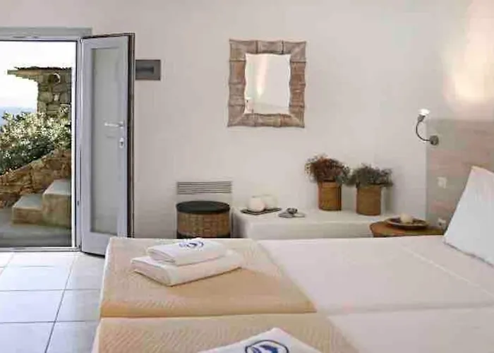 Elegant Seaside Villa, Great Views, Infinity Pool, Lia, Mykonos וילה