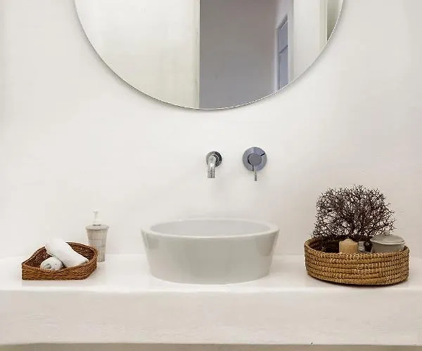 וילה Elegant Seaside Villa, Great Views, Infinity Pool, Lia, Mykonos