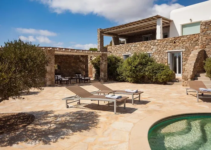 Elegant Seaside Villa, Great Views, Infinity Pool, Lia, Mykonos וילה