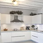 Elegant Seaside Villa, Great Views, Infinity Pool, Lia, Mykonos