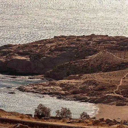 ヴィラ Elegant Seaside Villa, Great Views, Infinity Pool, Lia, Mykonos