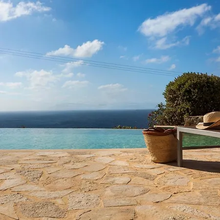 Elegant Seaside Villa, Great Views, Infinity Pool, Lia, Mykonos ヴィラ