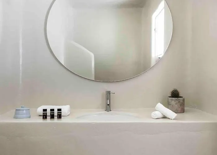 Elegant Seaside Villa, Great Views, Infinity Pool, Lia, Mykonos فيلة *