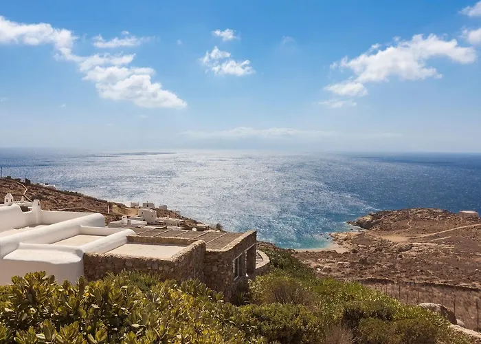 Elegant Seaside Villa, Great Views, Infinity Pool, Lia, Mykonos * كالافاتيس