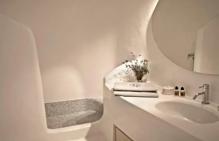 فيلة Elegant Seaside Villa, Great Views, Infinity Pool, Lia, Mykonos *