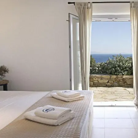 Elegant Seaside Villa, Great Views, Infinity Pool, Lia, Mykonos 빌라